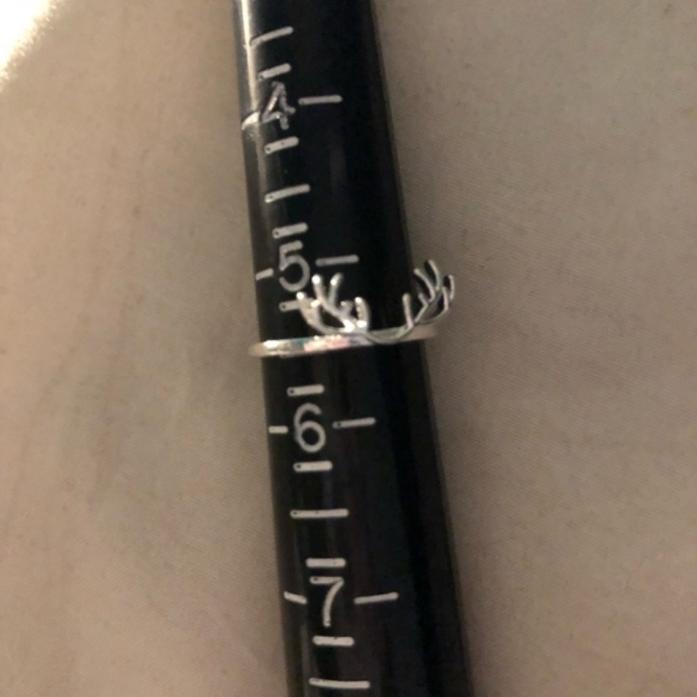 ANTLER RING - Picture 7 of 8